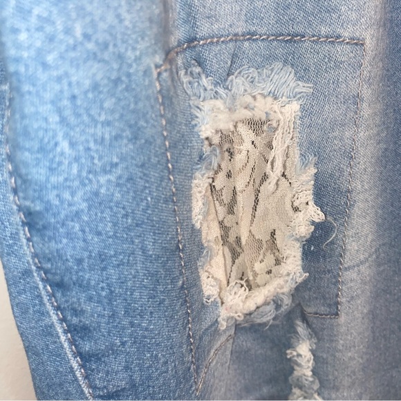 L&B Distressed Jeans - Picture 2 of 9